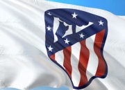 九游体育-马竞战平巴黎圣日耳曼，萨拉赫乌龙送礼西甲