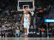 九游体育直播-爵士明星球员出征全明星赛，展现技术优势的简单介绍