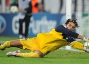 九游APP-哈弗茨点燃赛场，安哥拉爆冷皇家社会，足球世界的双重奏鸣