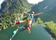 -绿茵双极，姆巴佩完美演绎个人艺术，贝蒂斯团队风暴横扫切尔西