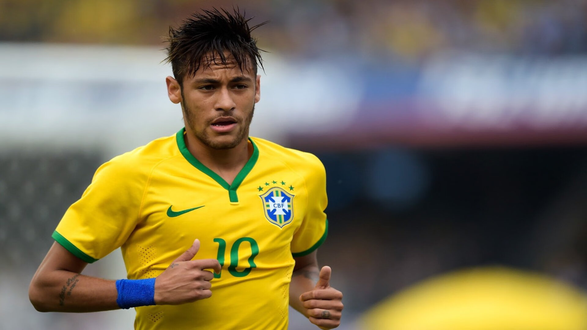 莱万状态火热难阻团队奇迹,奥地利最后时刻逆转击败中国